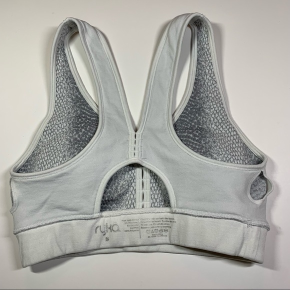 Rykä Small white snakeskin print active sports bra - Picture 10 of 10